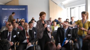 Beata Szydło na konferencji w Opolu [fot. NGOpole]