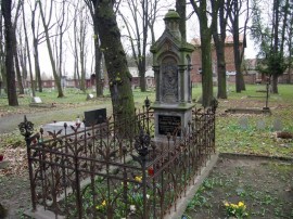 Cmentarz na Wroc?awskiej w Opolu