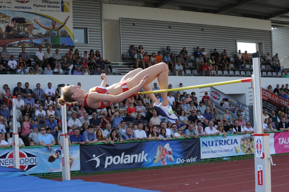 Kamila Stepaniuk uzyskała wynik 1.99 m pobijając tym samym rekord Polski