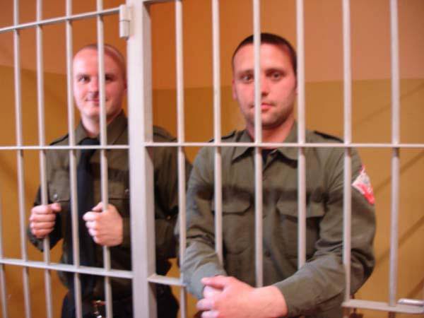 cela aresztu w Strzelcach Opolskich 3 maja 2008